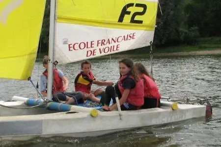 Campsite Mobil-home - Bairon - Bord De Le Chesne (Ardennes)